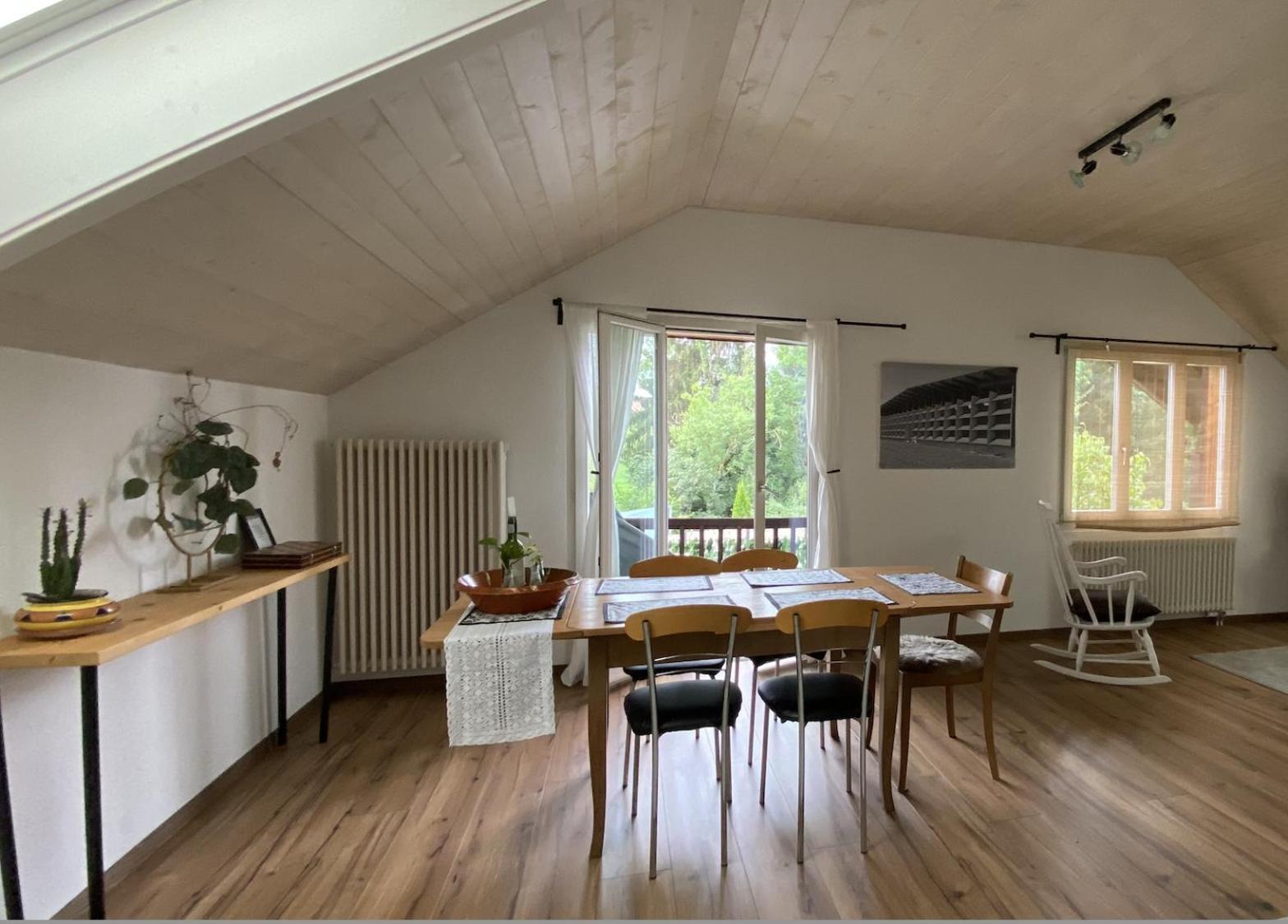 Naturnahe Familienwohnung Ruschegg ภายนอก รูปภาพ