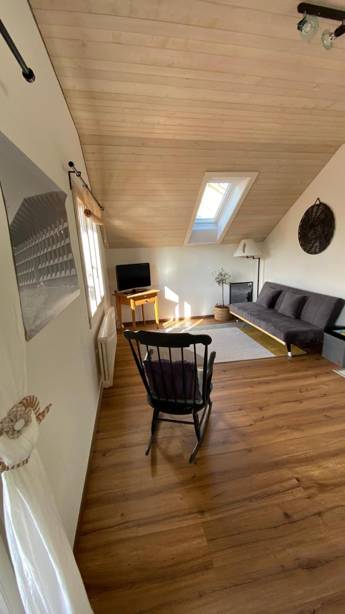 Naturnahe Familienwohnung Ruschegg ภายนอก รูปภาพ